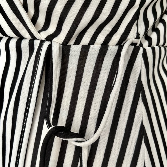 H&M Striped Wrap‎ Dress. Size Small - Picture 3 of 6